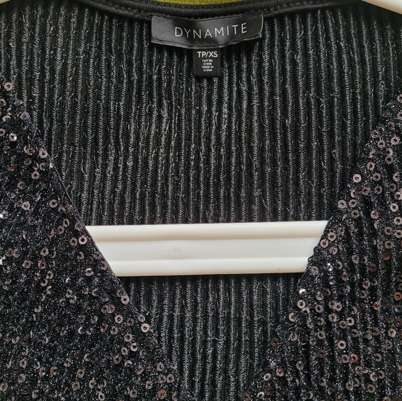 DYNAMITE - Black Payette Top - Picture 2 of 4